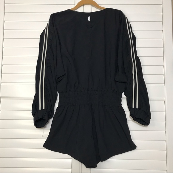 NEW Free People Movement Rory Romper Black Tracksuit Shorts Long Sleeves NWOT - Picture 7 of 10
